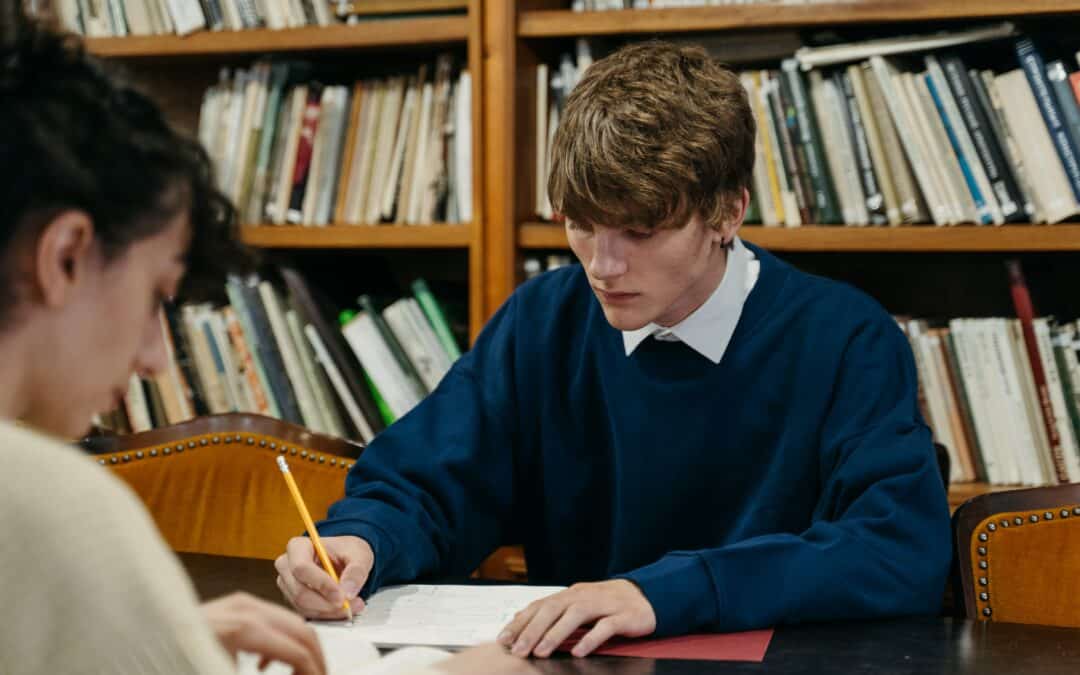 Eight students receive CentralStar $1,000 scholarships